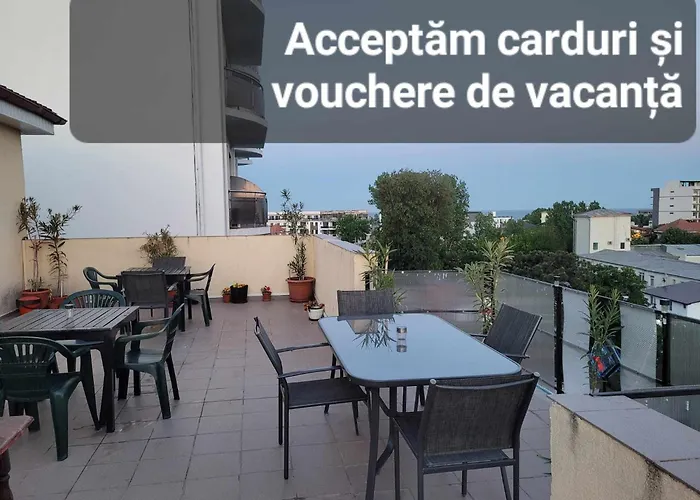 Cazare Eforie Nord, Plaja Acapulco, Garsoniere Four Studios, Bucatarie Comuna, Baie Proprie, Etaj 4, Fara Lift